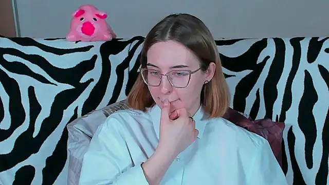 VeronikaKissuchi online show from 03/06/25, 12:10