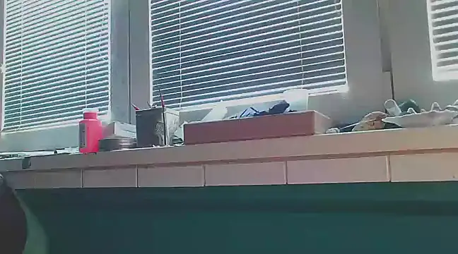 Snapshot of YouWantMe666 chatting on 02/20/25, 08:39 YouWantMe666 online show from 02/20/25, 08:39