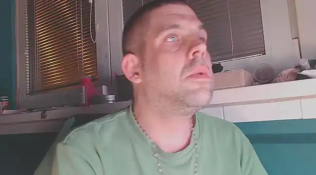 Snapshot of YouWantMe666 chatting on 02/20/25, 11:32 YouWantMe666 online show from 02/20/25, 11:32