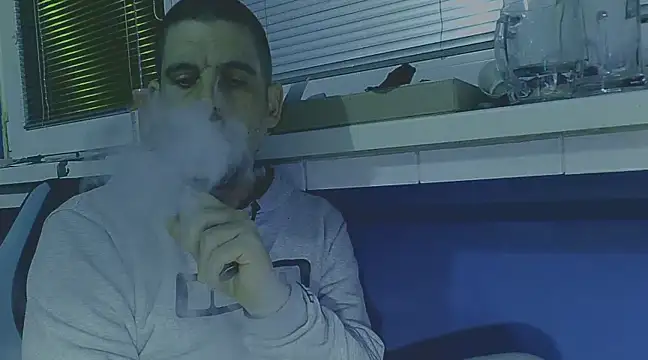 Snapshot of YouWantMe666 chatting on 02/22/25, 03:23 YouWantMe666 online show from 02/22/25, 03:23