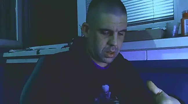 Snapshot of YouWantMe666 chatting on 02/27/25, 06:20 YouWantMe666 online show from 02/27/25, 06:20