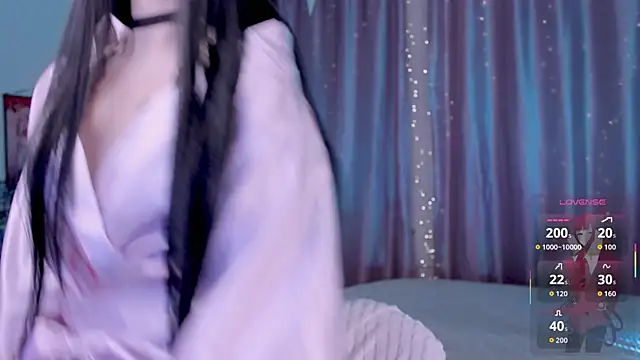 Snapshot of Carolina_Leep chatting on 10/28/25, 01:25 Carolina Leep online show from 10/28/25, 01:25