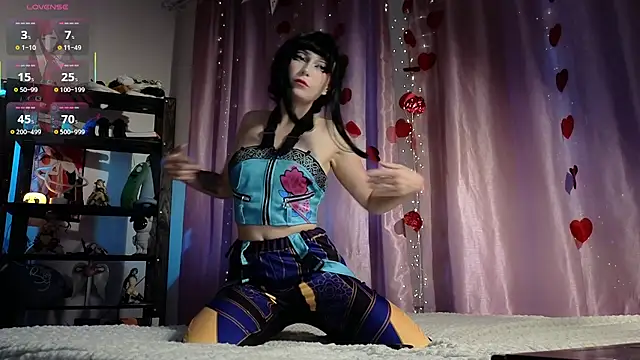 Snapshot of Carolina_Leep chatting on 06/30/26, 04:41 Carolina Leep online show from 06/30/26, 04:41