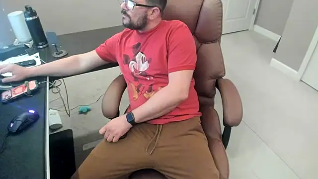 boytoyfrindles online show from 04/25/26, 10:29