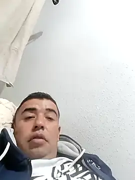 Snapshot of VainBaldpate chatting on 12/14/25, 07:36 VainBaldpate online show from 12/14/25, 07:36