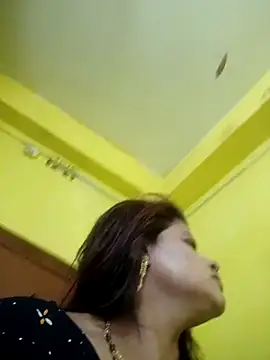 Sexyranibhabhi online show from 04/21/26, 02:51