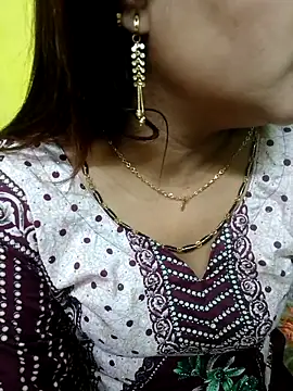 Sexyranibhabhi online show from 04/26/26, 02:48