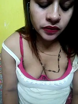 Sexyranibhabhi online show from 04/28/26, 02:33