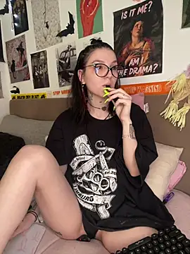 MoonAgnes online show from 07/08/26, 04:39
