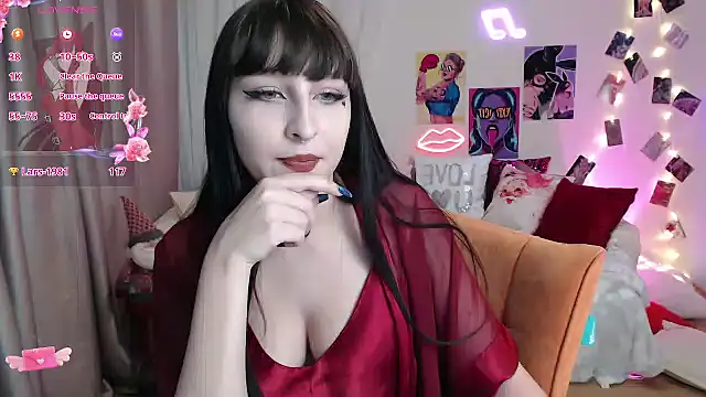 Snapshot of ElsaNeal chatting on 01/03/25, 06:14 ElsaNeal online show from 01/03/25, 06:14