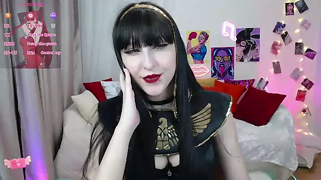 Snapshot of ElsaNeal chatting on 03/12/25, 01:14 ElsaNeal online show from 03/12/25, 01:14