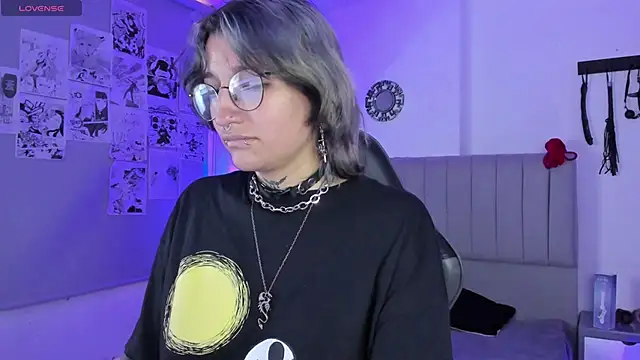 SukiFuyu  online show from 03/12/25, 12:26