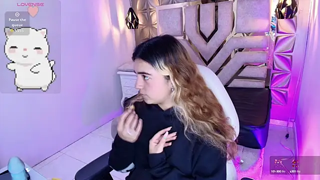 meraki fraise online show from 09/21/25, 08:54