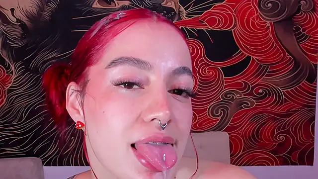 Snapshot of annika_taylor chatting on 11/29/25, 04:37 annika taylor online show from 11/29/25, 04:37