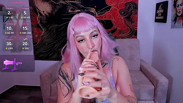 annika taylor online show from 04/16/26, 04:35