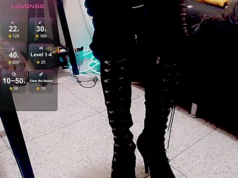 Snapshot of kimkardasha98 chatting on 06/05/26, 07:03 kimkardasha98 online show from 06/05/26, 07:03