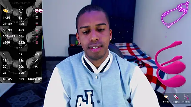 Snapshot of mrjhon26 chatting on 02/02/25, 11:40 mrjhon26 online show from 02/02/25, 11:40