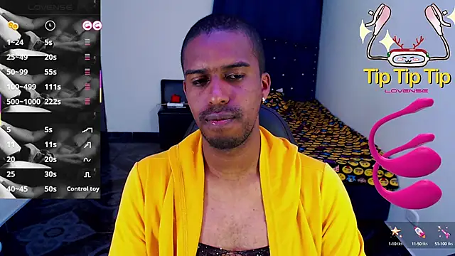 Snapshot of mrjhon26 chatting on 02/24/25, 02:30 mrjhon26 online show from 02/24/25, 02:30