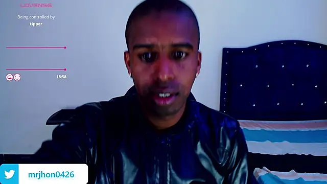 Snapshot of mrjhon26 chatting on 03/13/25, 02:49 mrjhon26 online show from 03/13/25, 02:49