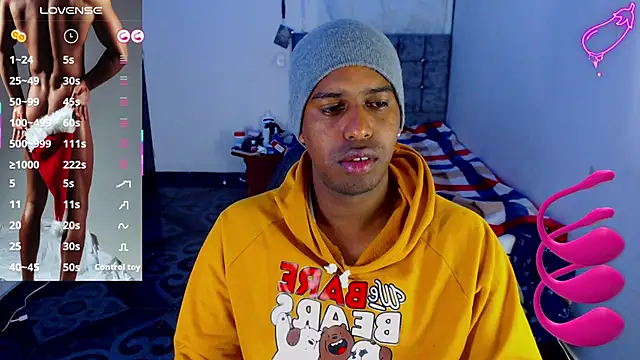 Snapshot of mrjhon26 chatting on 11/07/25, 12:54 mrjhon26 online show from 11/07/25, 12:54