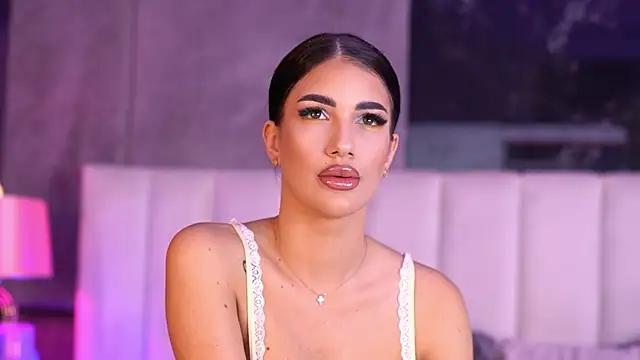 RaisaKali online show from 10/14/25, 04:19