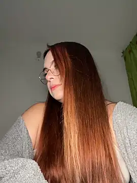 NatyOlson online show from 11/26/25, 02:56