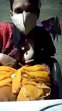 Snapshot of Poonam-bab chatting on 12/19/24, 04:02 Poonam-bab online show from 12/19/24, 04:02