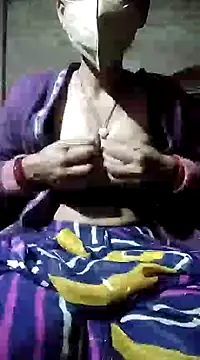 Snapshot of Poonam-bab chatting on 12/24/24, 09:17 Poonam-bab online show from 12/24/24, 09:17