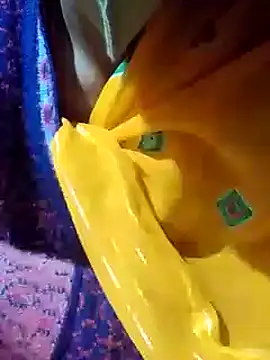 Snapshot of Poonam-bab chatting on 01/22/25, 03:31 Poonam-bab online show from 01/22/25, 03:31