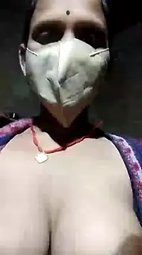 Snapshot of Poonam-bab chatting on 01/27/25, 04:22 Poonam-bab online show from 01/27/25, 04:22