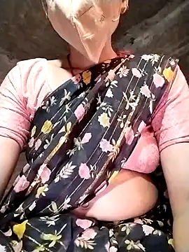 Snapshot of Poonam-bab chatting on 02/23/25, 07:22 Poonam-bab online show from 02/23/25, 07:22