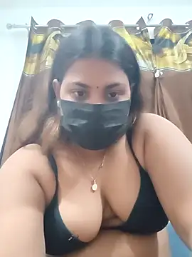 Hotmilfxox online show from 02/01/25, 02:13