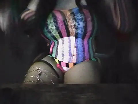 JulieJoe  online show from 10/29/25, 04:31