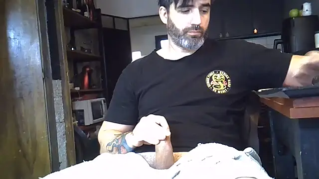 ozzypsico13 online show from 07/02/26, 03:07
