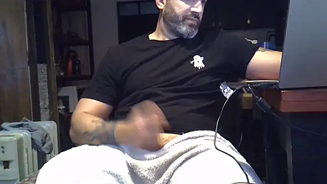 ozzypsico13 online show from 07/11/26, 07:49
