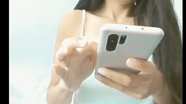 melaniy online show from 11/01/25, 10:17