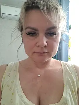 candy queeen online show from 02/20/26, 11:32