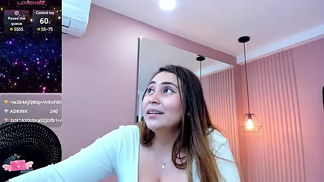 dulce santamaria online show from 12/08/24, 07:43