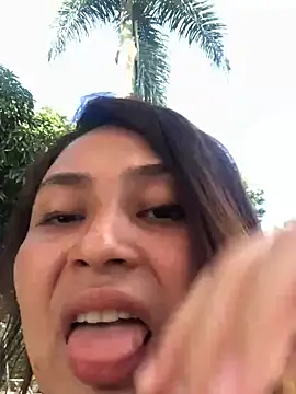 dulce santamaria online show from 12/15/24, 05:31