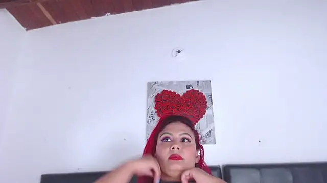 Amara Red online show from 10/17/25, 03:25