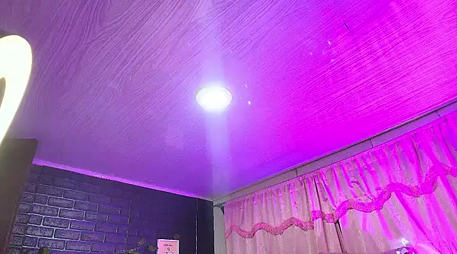 loren tits24 online show from 03/14/25, 11:32