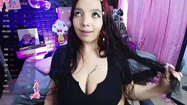 loren tits24 online show from 10/22/25, 07:57