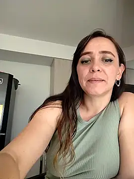 Snapshot of natalie_cowens chatting on 02/15/25, 09:04 natalie cowens online show from 02/15/25, 09:04