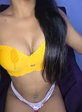 Liyana Babe online show from 10/08/25, 02:31