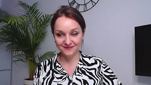 AliciaDesire online show from 01/08/25, 10:59