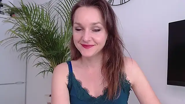 AliciaDesire online show from 02/04/25, 11:05
