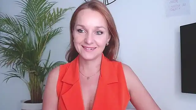 AliciaDesire online show from 09/18/25, 05:53