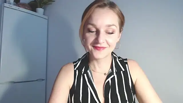 AliciaDesire online show from 02/10/26, 07:01