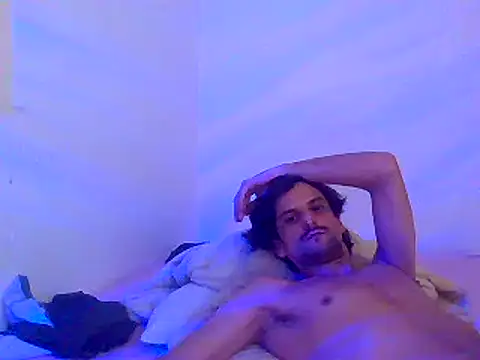 couplemilk online show from 12/07/24, 10:01