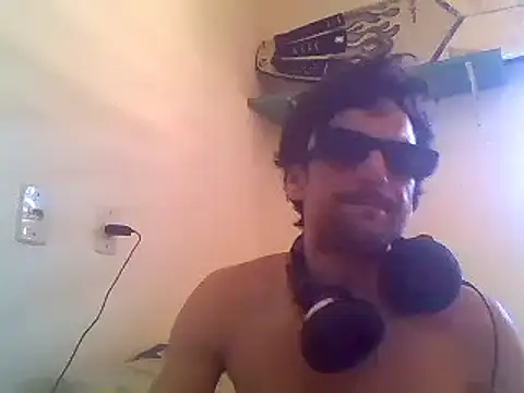 couplemilk online show from 01/17/25, 05:08